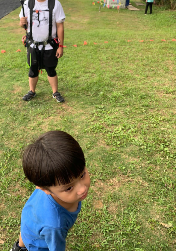小學生也可以飛上天!埔里虎頭山飛行傘體驗