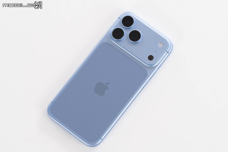 蘋果 iPhone 18 Pro Max 24 小時開箱/配件與新相機功能速試 4 級可變光圈功能真的強大!