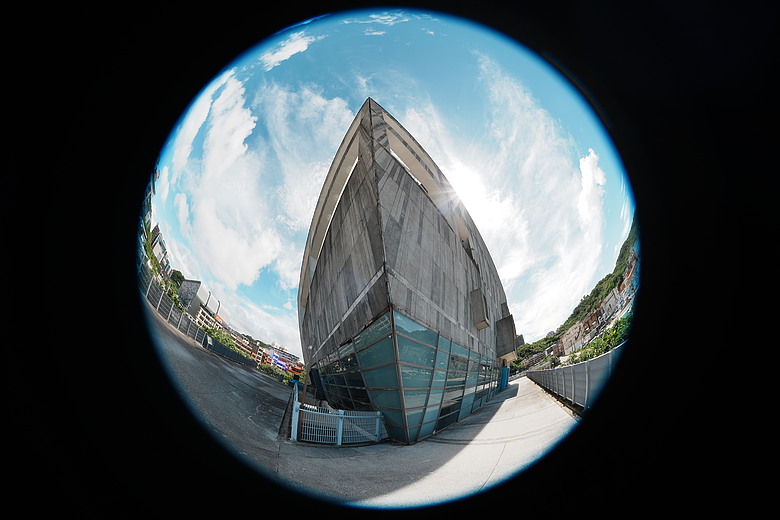 Sony FE 8-14mm F3.5 Fisheye G 評測報告｜314g 輕巧便攜！圓形與對角魚眼「雙視角通吃」