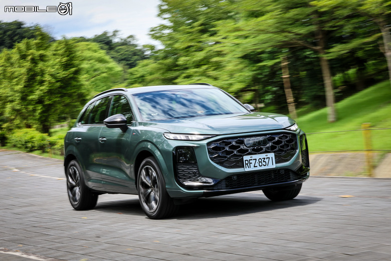 Audi Q3 SUV TFSI 150kW quattro S line 運動版試駕|兼具科技質感與駕馭樂趣的均衡之選!