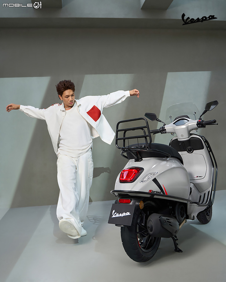 點我看大圖 Vespa 秋季騎行專案,Sprint S、Primavera 180 車型首度適用零首付購車優惠。