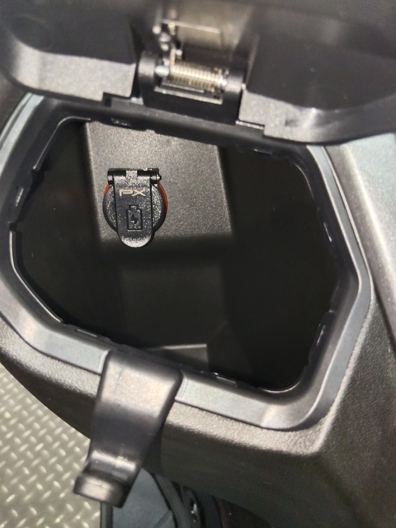 2026 NMAX V3(三代 NMAX 155)開箱與改裝