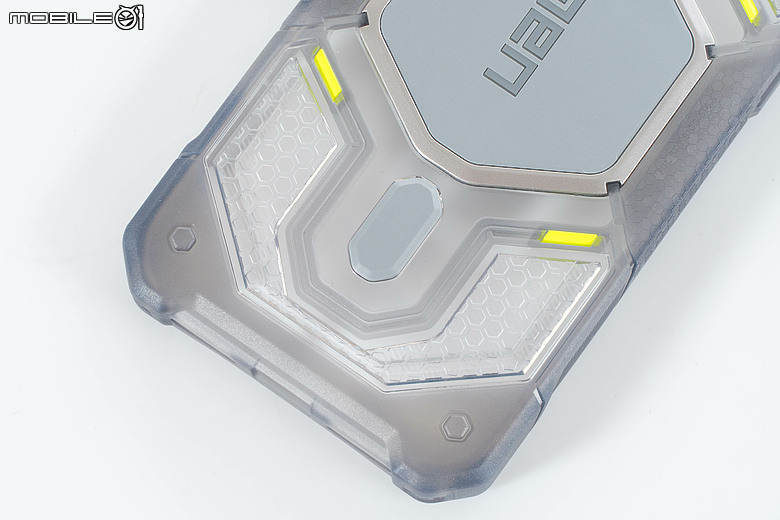 UAG 2026 新年式軍規抗衝擊 iPhone 手機保護殼全系列開箱 不僅保護功能更強悍 風格設計更與眾不同
