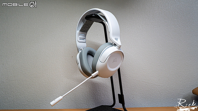 點我看大圖 【開箱】入門Dolby Atmos三模無線耳機 | CORSAIR HS35 v3 WIRELESS WHITE
