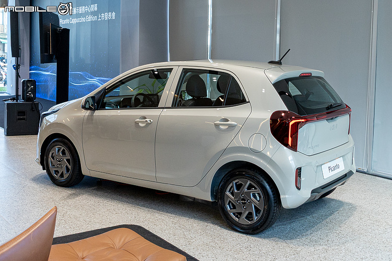 【採訪】Kia「Picanto Cappuccino Edition」70.9 萬元正式上市,新莊 3S 展示服務中心同步開幕!