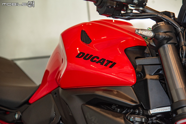 2026 DUCATI Monster 改款在台上市！69.8萬騎乘性更好入門！