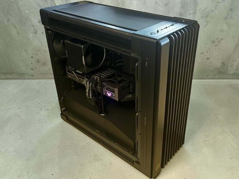 點我看大圖 ASUS PA602 機殼清洗與主機拆裝
