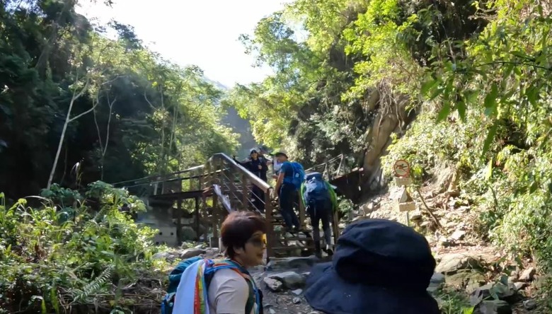【谷關七雄】單日「蝶夢八唐」到底多硬？走完蝴蝶谷，經過夢幻谷，以為陡完八仙山就解脫？