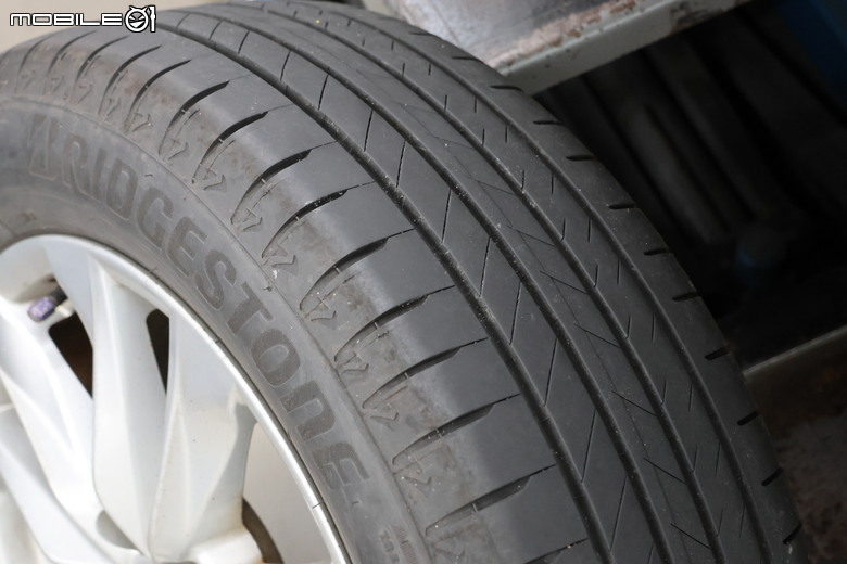 Bridgestone ALENZA LX200 使用體驗|舒適度與行路質感升級、日常使用寧靜表現佳!