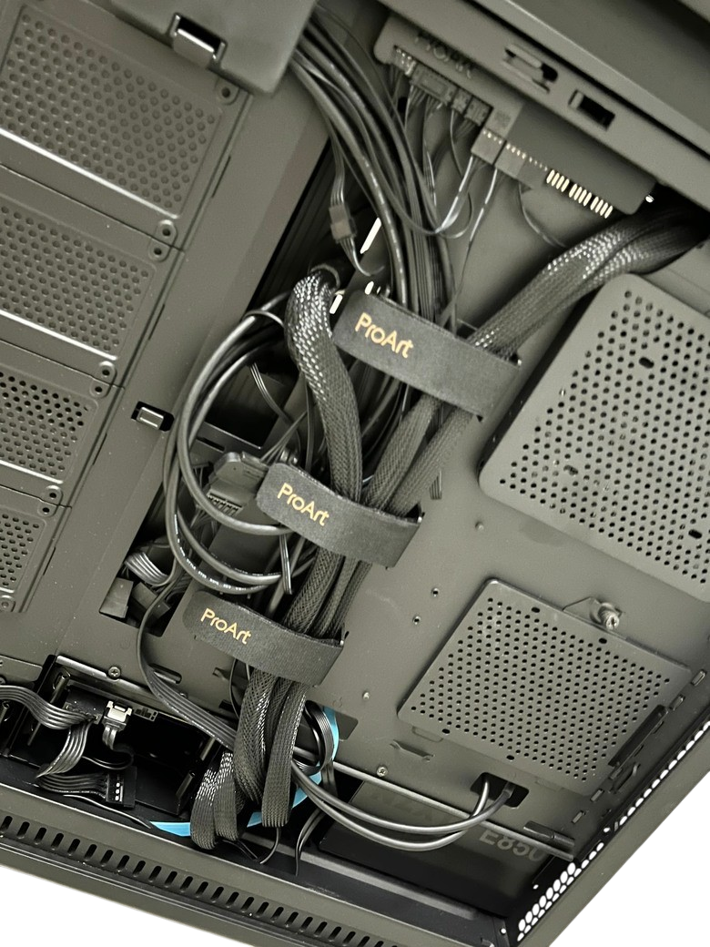 點我看大圖 ASUS PA602 機殼清洗與主機拆裝