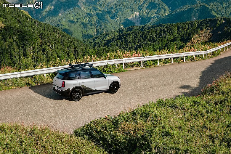 【國內新訊】MINI Countryman Green Peak 特仕版限量登場,Thule車頂架上身、售價212萬元!