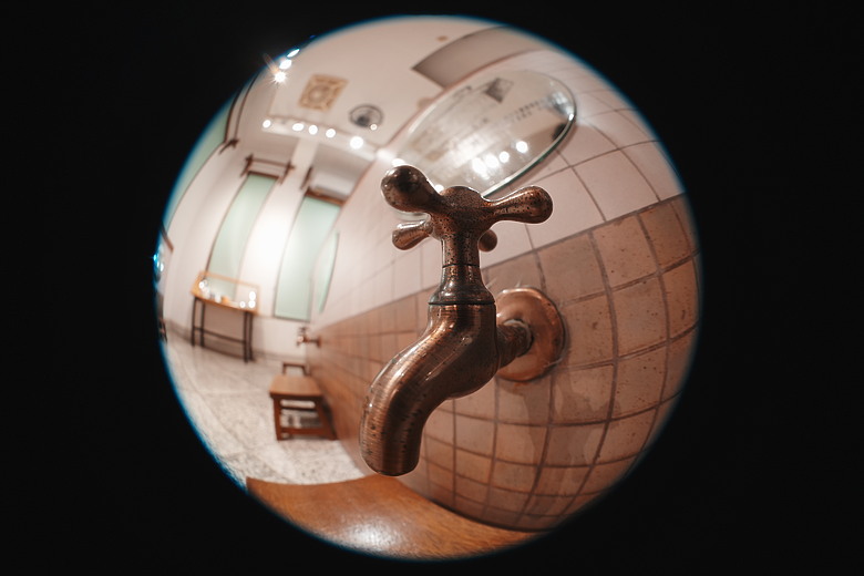 Sony FE 8-14mm F3.5 Fisheye G 評測報告｜314g 輕巧便攜！圓形與對角魚眼「雙視角通吃」