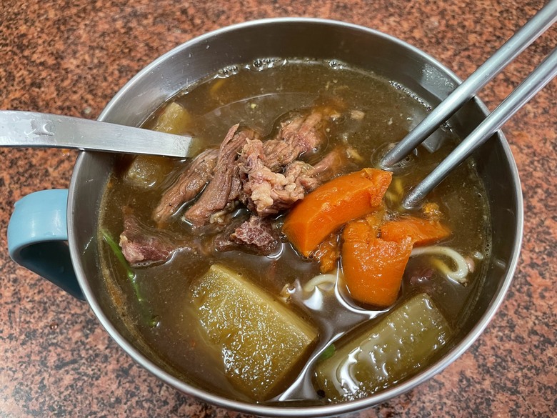 愛家牛肉麵 0
