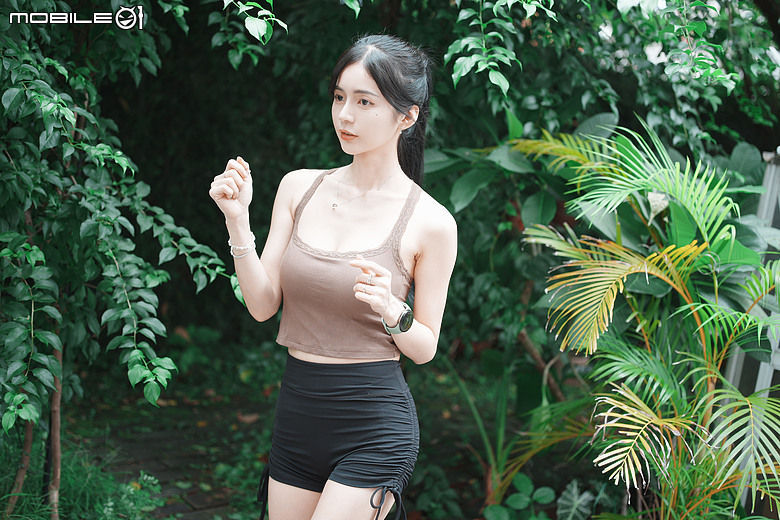 Google Pixel Watch 5 體驗|抬手對話更便利、AI 健康教練隨行!