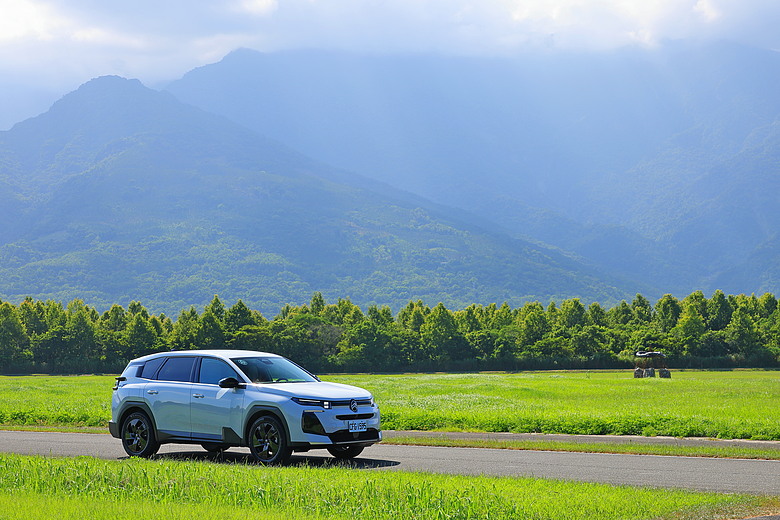 點我看大圖 (映像旅行) 在花蓮來場南法輕旅行 feat.PEUGEOT 3008、CITROËN C5 AIRCROSS