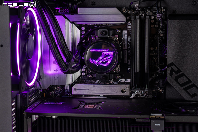 ROG G1000 電競桌機開箱 以獨特 AniMe Holo 投影燈效搭配優秀散熱設計的旗艦 PC