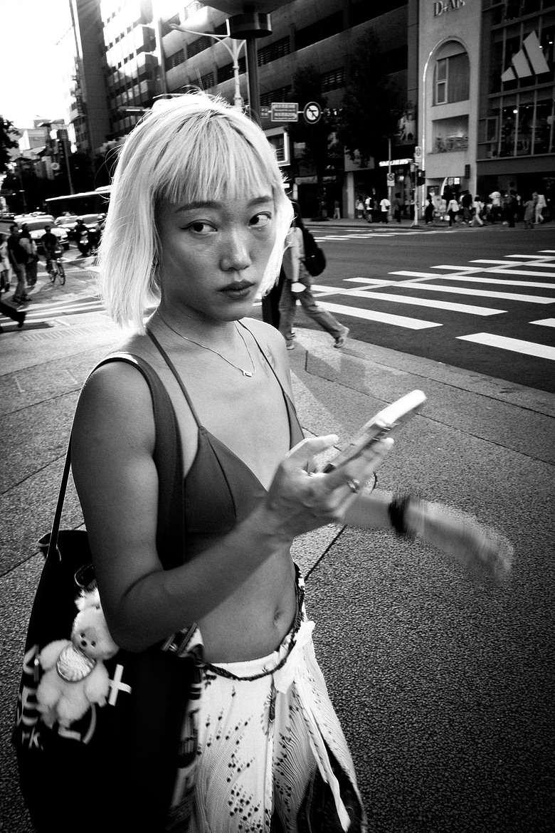 重新發現黑白的魅力｜台灣街頭攝影｜Ricoh GR IV Monochrome