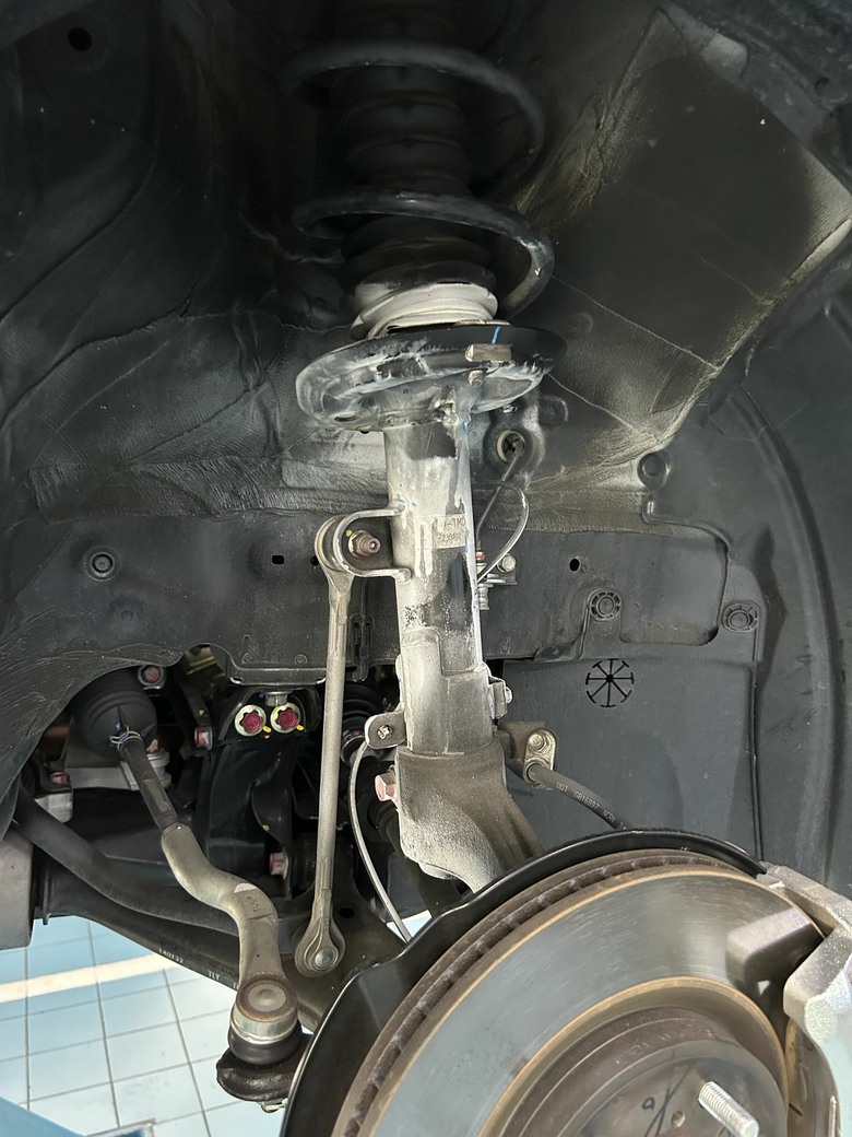 Honda CR-V 避震器出保紀錄