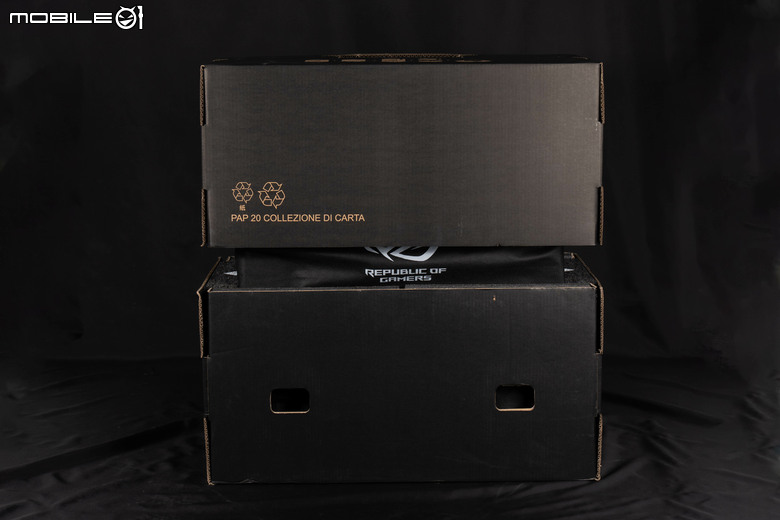 ROG G1000 電競桌機開箱 以獨特 AniMe Holo 投影燈效搭配優秀散熱設計的旗艦 PC