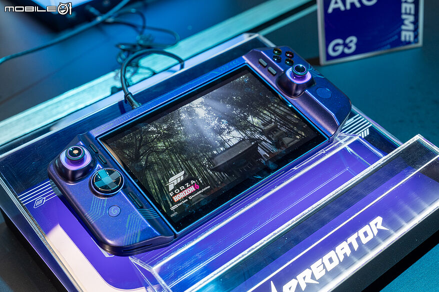 Acer Predator Atlas 7 遊戲掌機亮相 Atlas 8 小改款 10 月上市，Project DualPlay Mini 雙模遊戲掌機