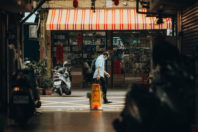 點我看大圖 7Artisans AF 135mm F1.8 MAX 開箱|價格親民的空氣切割鏡