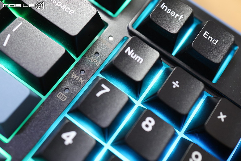點我看大圖 VIA 軟體支援 Ducky OK-M-98 緊湊型全尺寸入門三模無線機械鍵盤