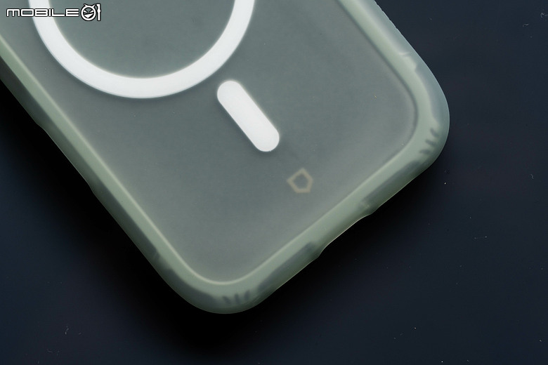 犀牛盾 iPhone 18 Pro AirX 極致氣墊緩衝手機殼開箱 太空級防護極致保護力 舊殼換新殼折 0