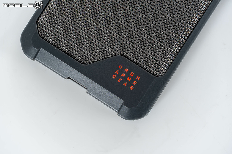 UAG 2026 新年式軍規抗衝擊 iPhone 手機保護殼全系列開箱 不僅保護功能更強悍 風格設計更與眾不同