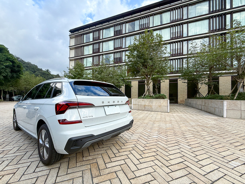 最後我們選擇了 Skoda Kamiq 1.0，請多多指教!!