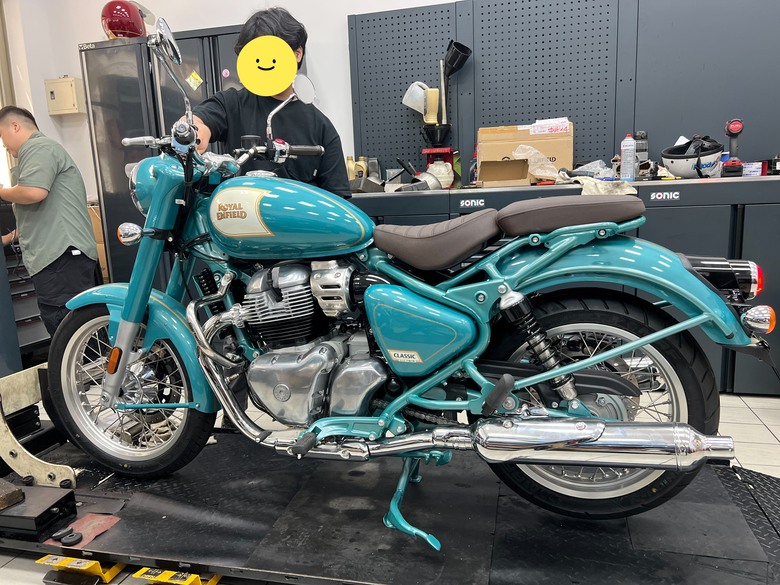 印度雙響砲！Royal Enfield Classic 650開箱