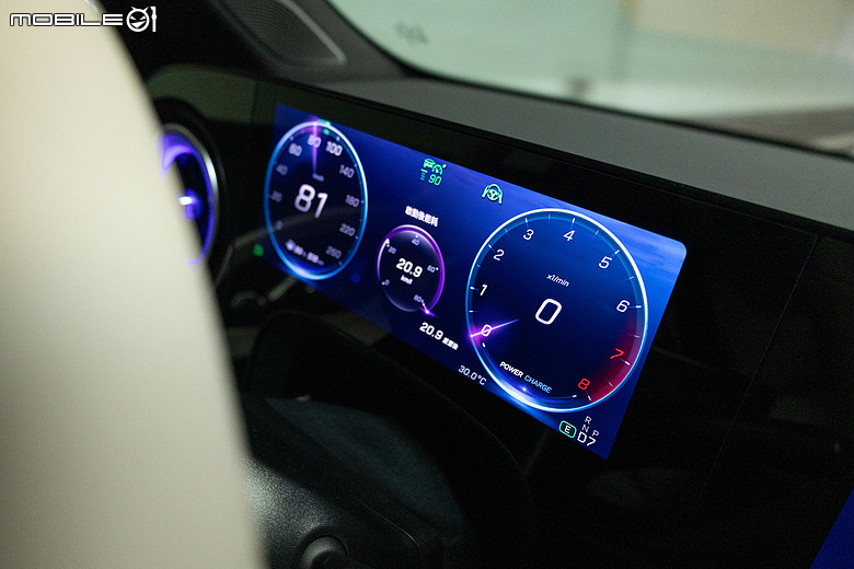 Mercedes-Benz CLA 180 Shooting Brake 油耗測試&試駕|不讓純電專美於前,油電動力也有出色油耗!