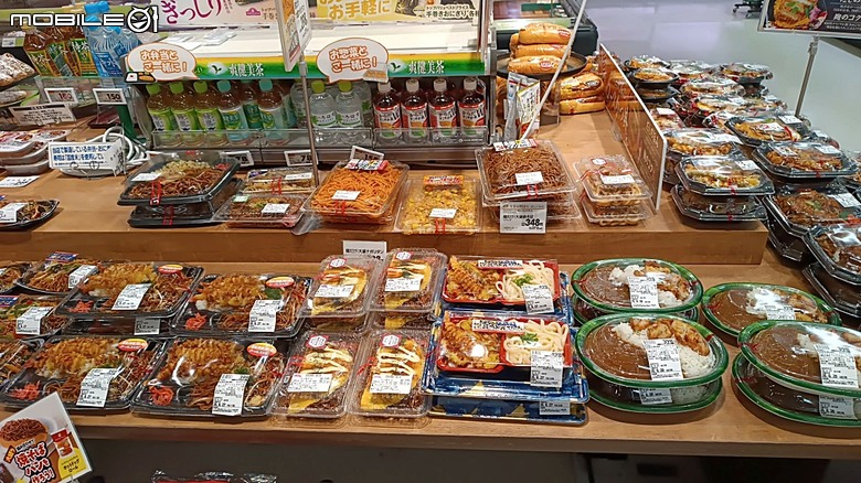 由利高原鐵道 鳥海山麓線、秋田故里村、秋田市民俗藝能傳承館、平泉中尊寺、秋田AEON購物中心，還有旅行社主打的燒肉吃到飽 — 2026夏末日本東北4日員旅之三【秋田県+岩手県篇】