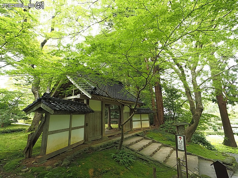 由利高原鐵道 鳥海山麓線、秋田故里村、秋田市民俗藝能傳承館、平泉中尊寺、秋田AEON購物中心，還有旅行社主打的燒肉吃到飽 — 2026夏末日本東北4日員旅之三【秋田県+岩手県篇】