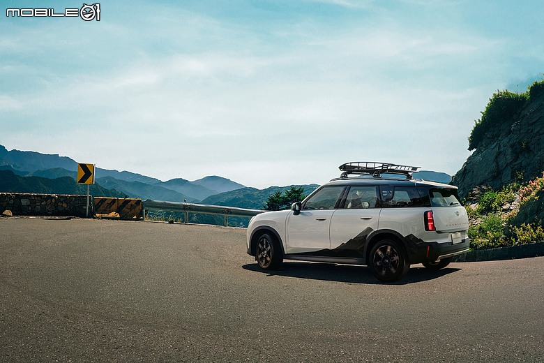 【國內新訊】MINI Countryman Green Peak 特仕版限量登場，Thule車頂架上身、售價212萬元！