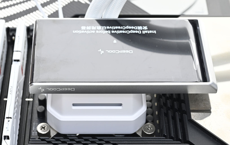 DEEPCOOL九州風神LT360 VISION WH ARGB一體式水冷散熱器開箱