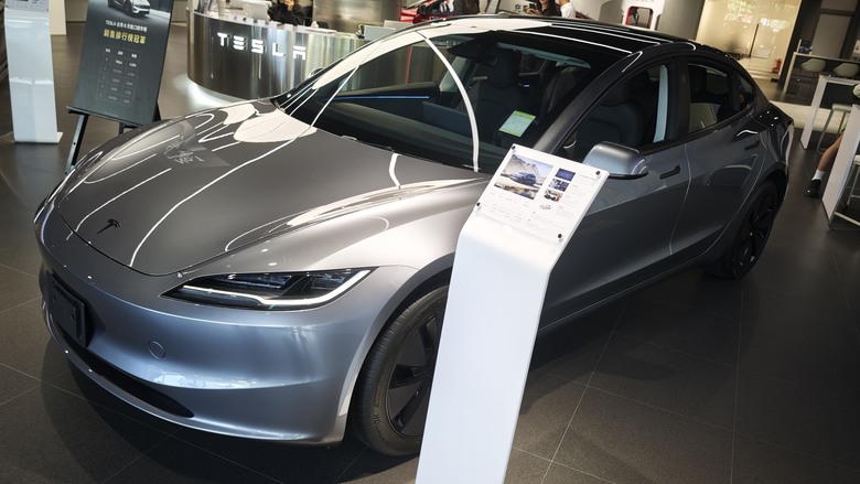 桃園文中體驗店Model 3 Long Range 後輪驅動版試駕體驗心得分享~