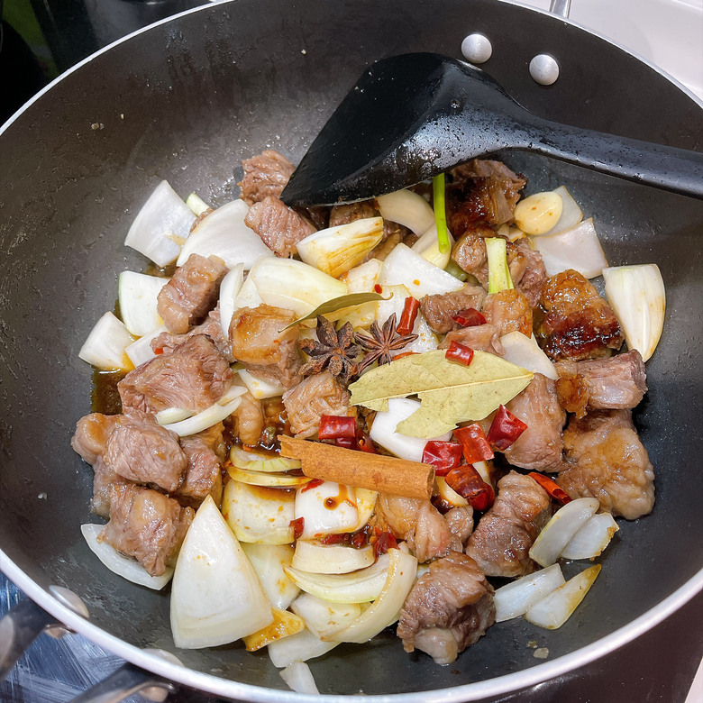 紅燒牛肉燉蘿蔔 萬用鍋版