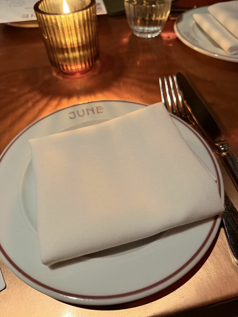 溫哥華餐酒館、法式料理～需要拚手速訂位的「June on Cambie 」