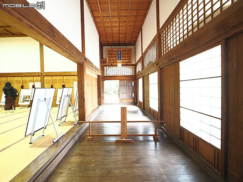 由利高原鐵道 鳥海山麓線、秋田故里村、秋田市民俗藝能傳承館、平泉中尊寺、秋田AEON購物中心，還有旅行社主打的燒肉吃到飽 — 2026夏末日本東北4日員旅之三【秋田県+岩手県篇】