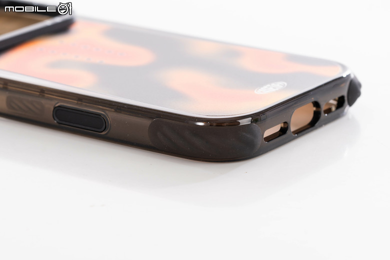 CASETiFY iPhone 18 Pro新款手機殼限量套組禮盒開箱 在絢爛設計風格內蘊藏實用保護能力