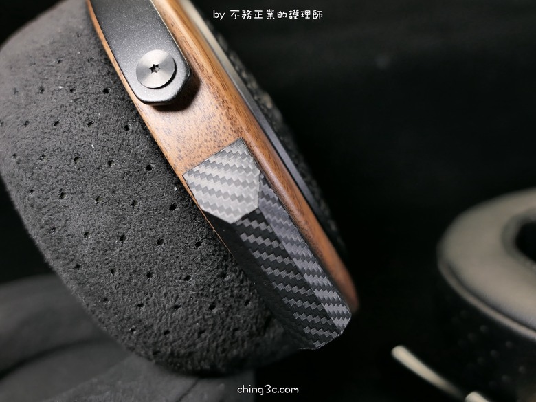 FiiO FT15 開放式平板振膜耳罩耳機:自研發環形磁體佈局,優化磁場提供更為流暢的聽覺饗宴