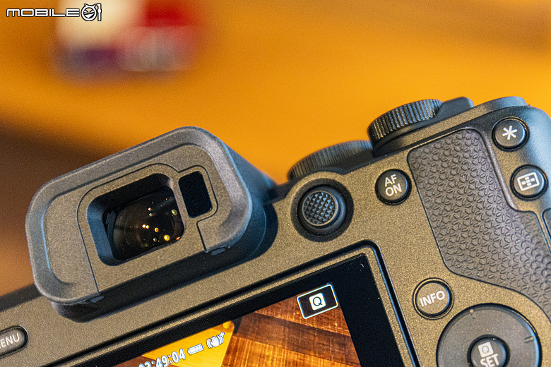 Canon EOS R8 Mark II 動手玩｜內外大升級、單機身五萬有找！