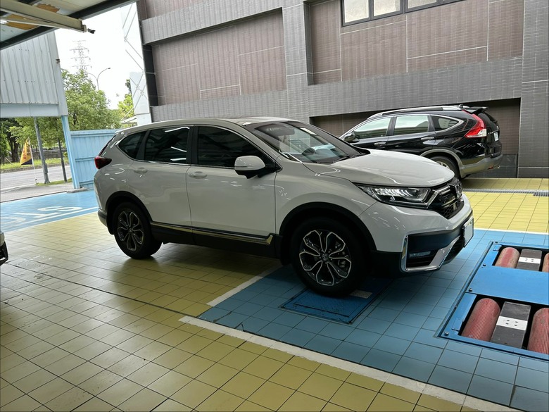 Honda CR-V 避震器出保紀錄