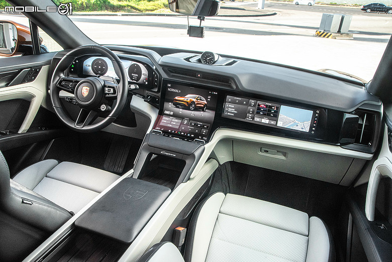 Porsche Cayenne S Electric 試駕|操控本色依舊,科技座艙更令人驚艷!