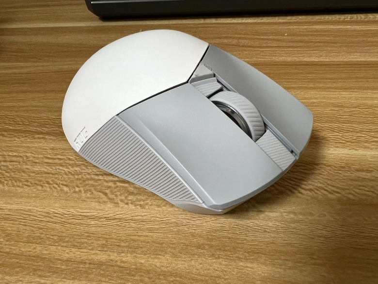 [開箱] ROG GLADIUS III AIMPOINT 神鬼三代三模版