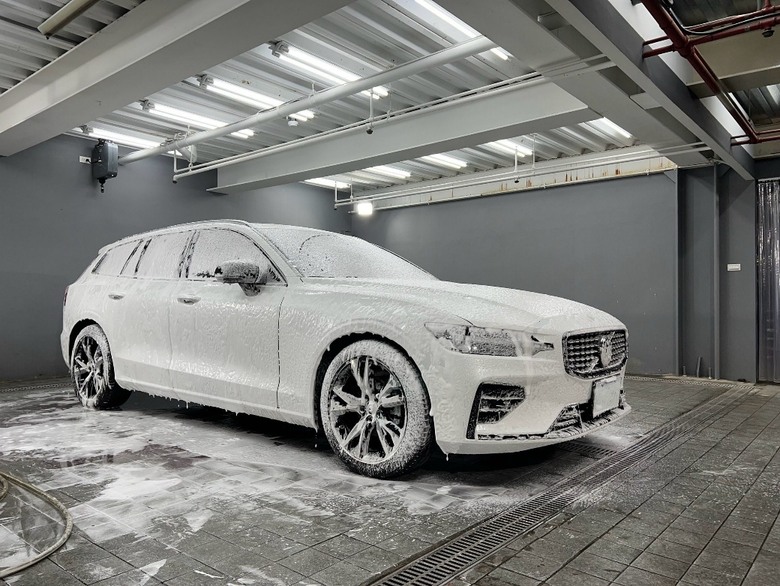 裡外兼顧，V60回廠健檢與鍍膜