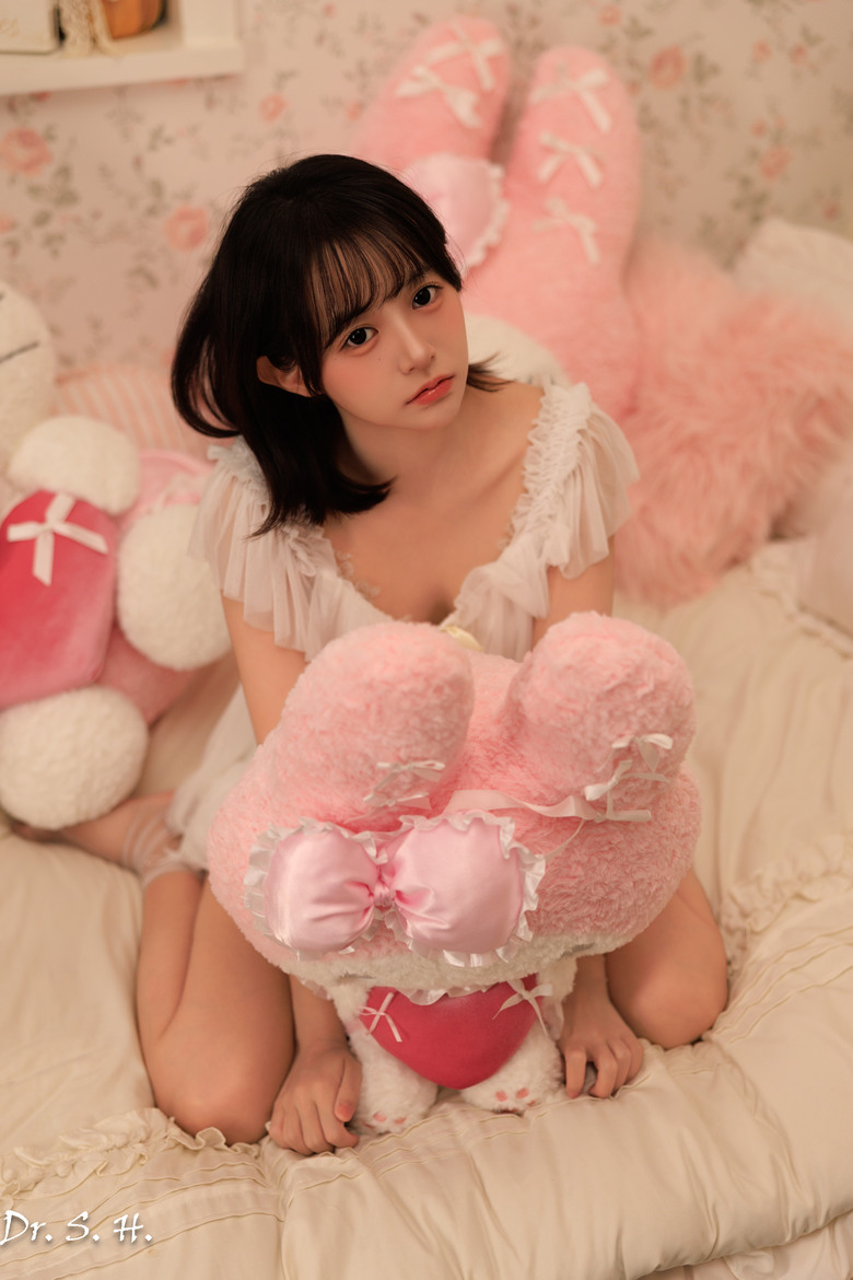 R6V 實戰, 可愛兔系美女