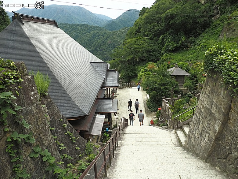 銀山溫泉、寶珠山 立石寺｜山形山寺、将棋むら (株)天童タワー(天童將棋村)、仲野觀光菓樹園採水蜜桃 — 2026夏末日本東北4日員旅之一【山形県篇】