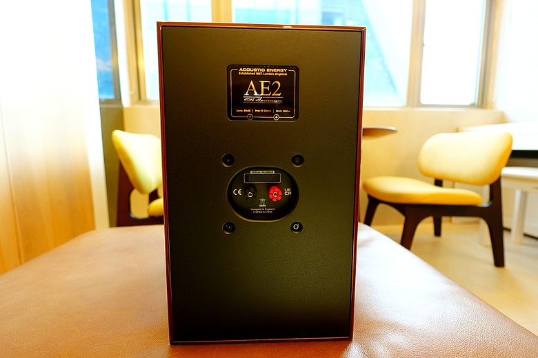 點我看大圖 英國經典 Acoustic Energy AE2 40周年紀念版!入手開箱!💕