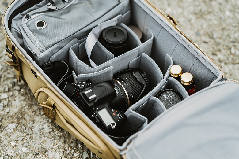 攝影、工作、旅行一包搞定｜VANGUARD VEO METRO B30L 使用心得分享